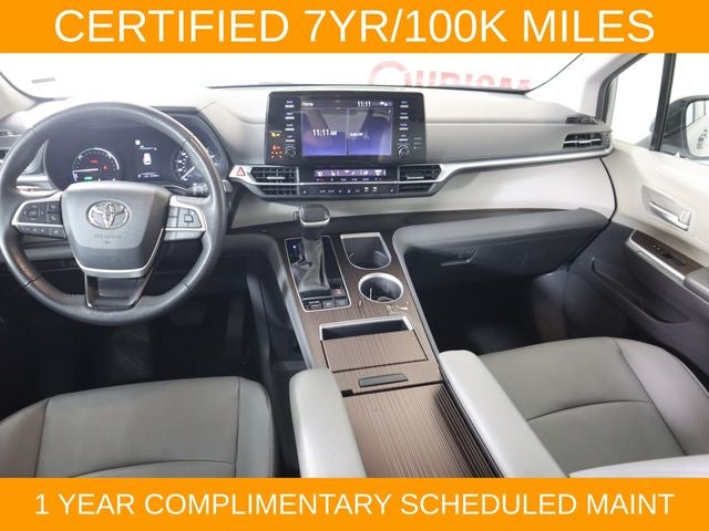 2024 Toyota Sienna XLE 8 Passenger