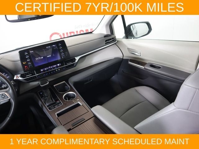 2024 Toyota Sienna XLE 8 Passenger