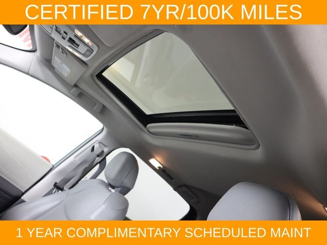 2024 Toyota Sienna XLE 8 Passenger