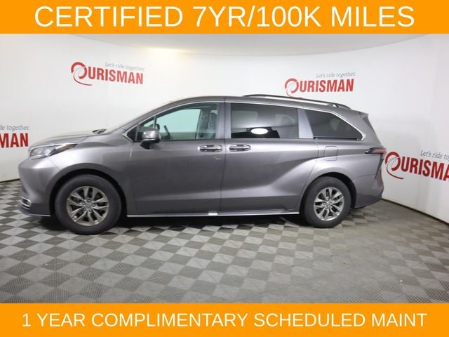 2024 Toyota Sienna XLE 8 Passenger