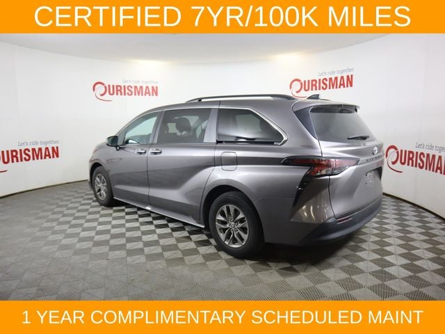 2024 Toyota Sienna XLE 8 Passenger