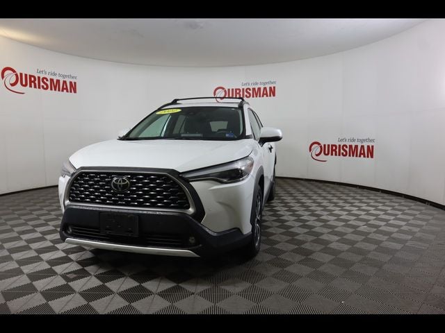 2022 Toyota Corolla Cross XLE