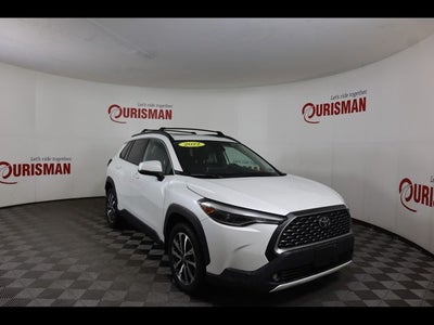 2022 Toyota Corolla Cross XLE
