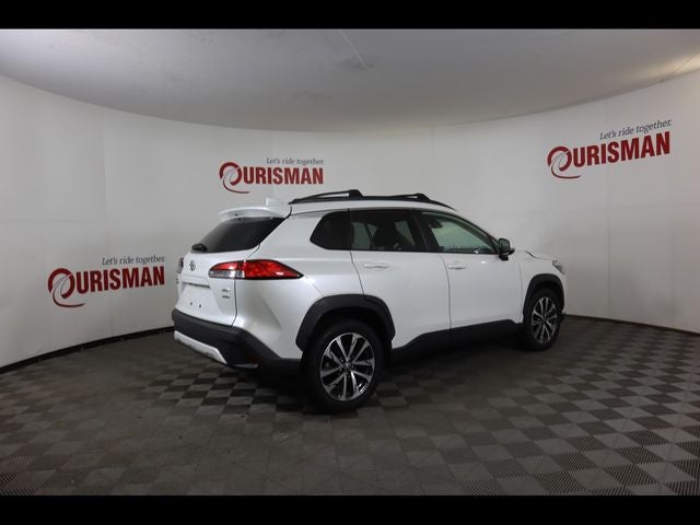 2022 Toyota Corolla Cross XLE