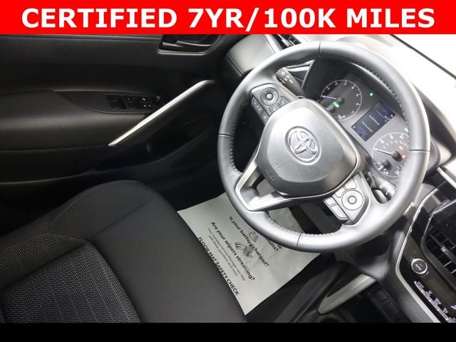 2025 Toyota Corolla Cross Hybrid SE