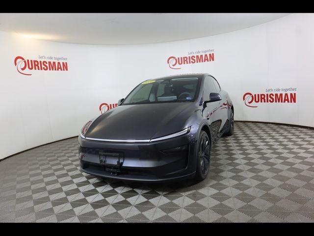 2026 Tesla Model Y Base