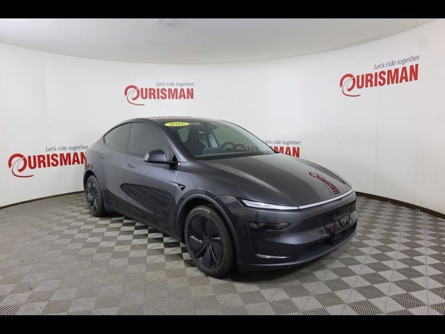 2026 Tesla Model Y Base