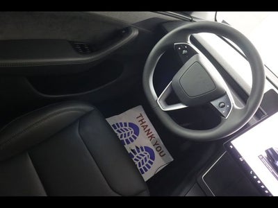 2026 Tesla Model Y Base