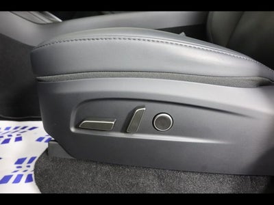 2026 Tesla Model Y Base