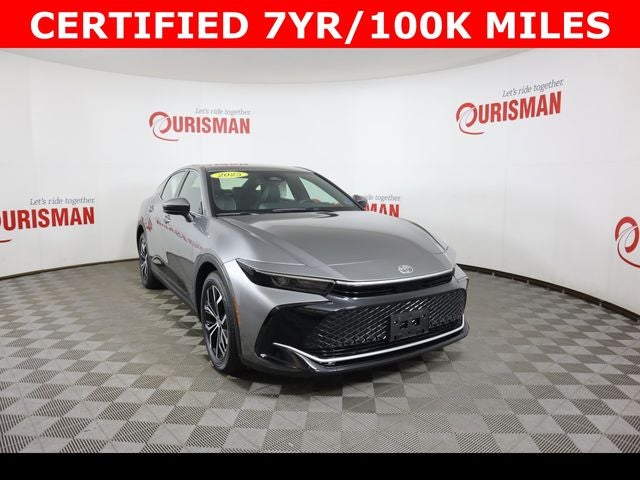 2025 Toyota Crown XLE