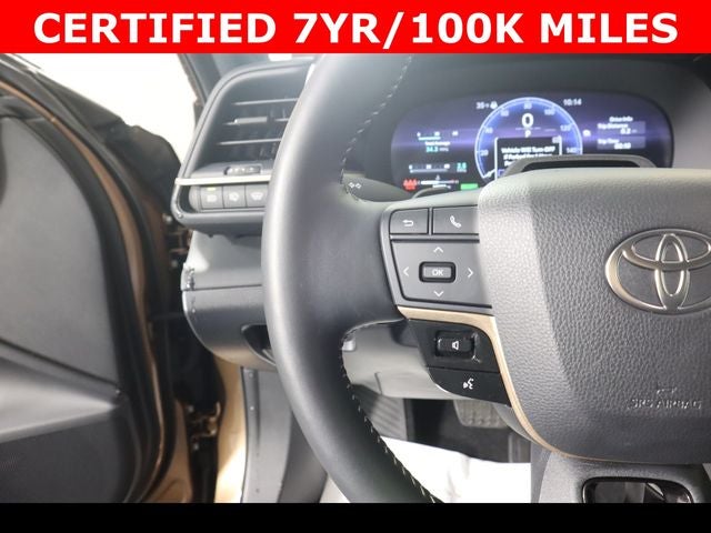 2025 Toyota Crown Signia Limited