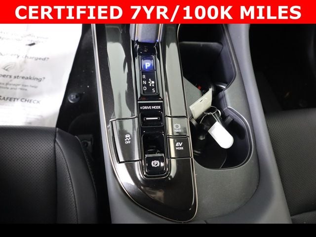 2025 Toyota Crown Signia Limited