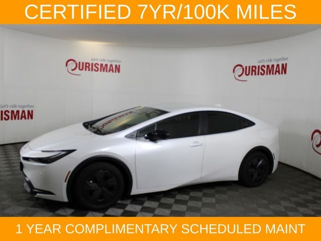 2025 Toyota Prius LE