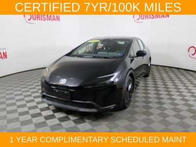 2025 Toyota Prius LE