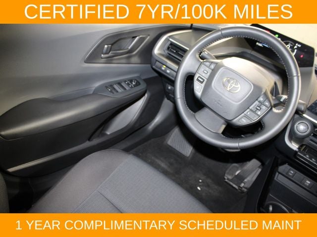 2025 Toyota Prius LE