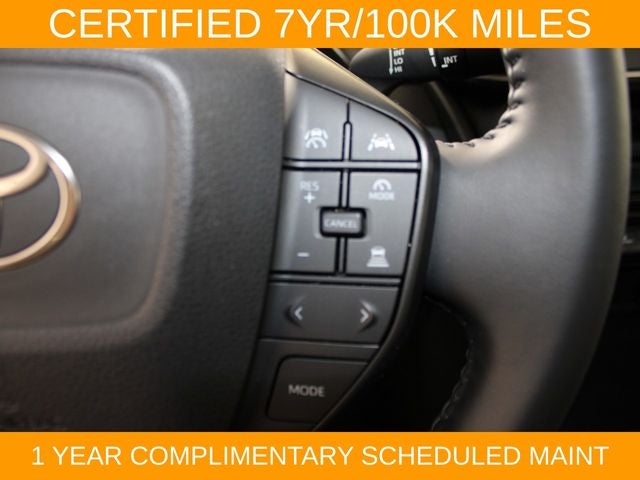 2025 Toyota Prius LE