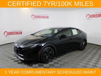 2025 Toyota Prius LE