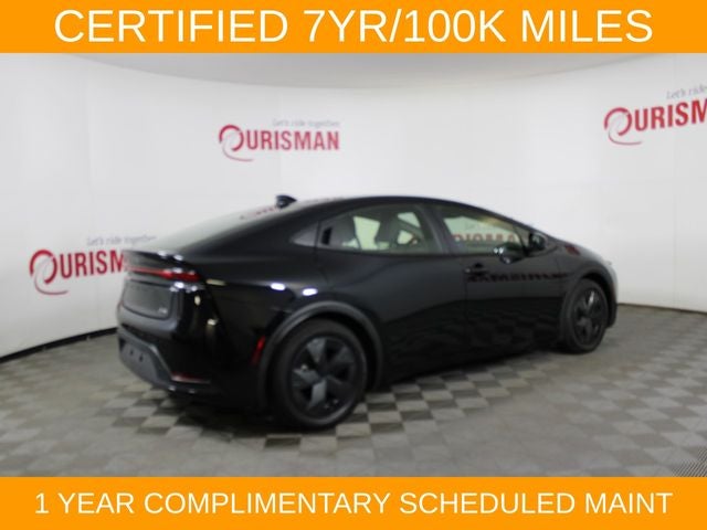 2025 Toyota Prius LE