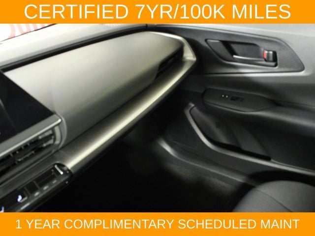 2025 Toyota Prius LE