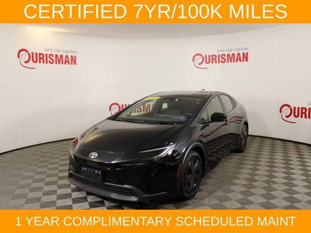 2025 Toyota Prius LE