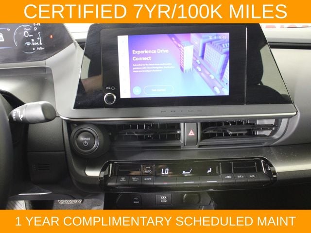 2025 Toyota Prius LE