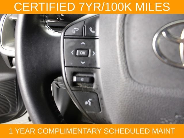 2023 Toyota Prius LE