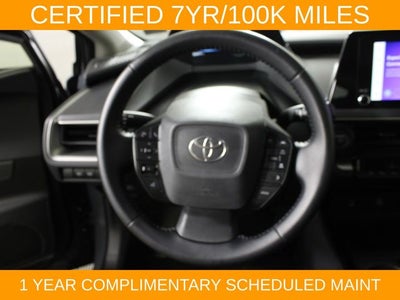 2025 Toyota Prius LE