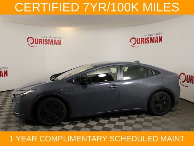 2025 Toyota Prius LE