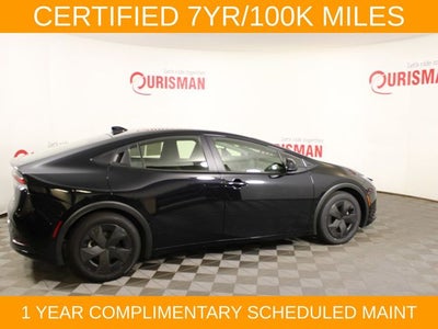 2025 Toyota Prius LE