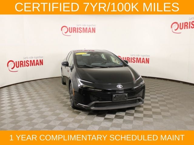 2025 Toyota Prius LE