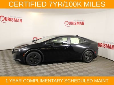 2025 Toyota Prius LE