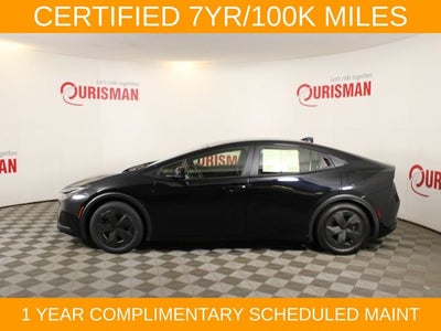 2025 Toyota Prius LE