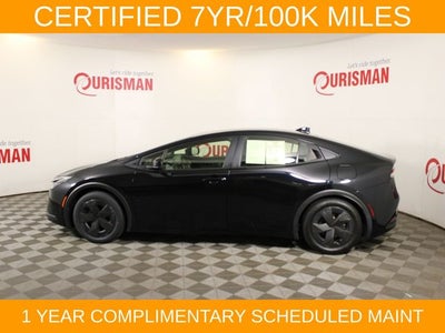 2025 Toyota Prius LE