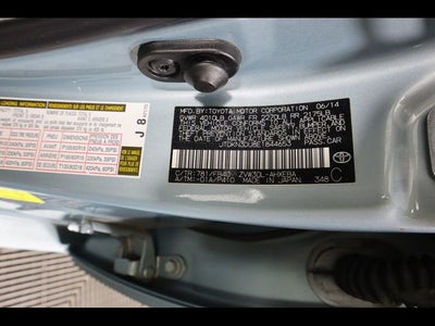 2014 Toyota Prius Three