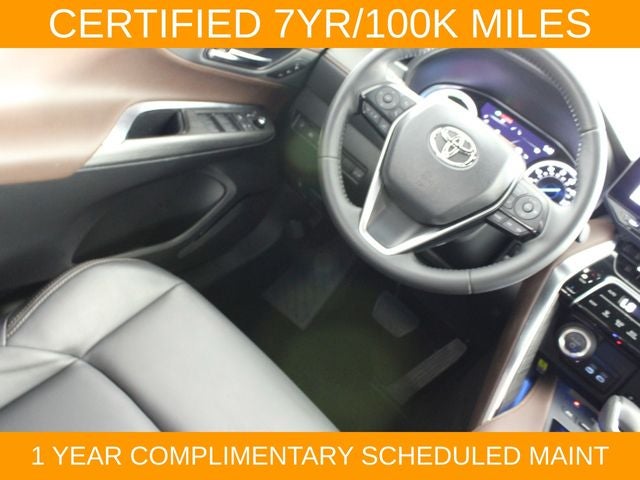 2024 Toyota Venza XLE