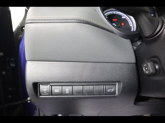 2022 Toyota Venza LE