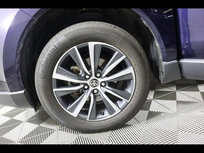 2022 Toyota Venza LE
