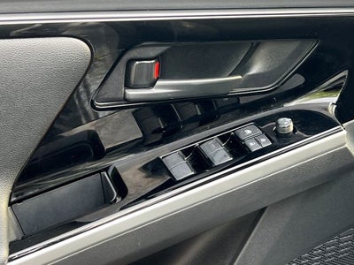 2024 Toyota bZ4X XLE