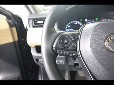 2022 Toyota RAV4 Hybrid XLE Premium