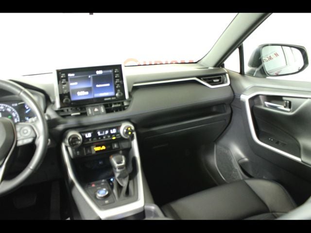 2019 Toyota RAV4 Hybrid XSE