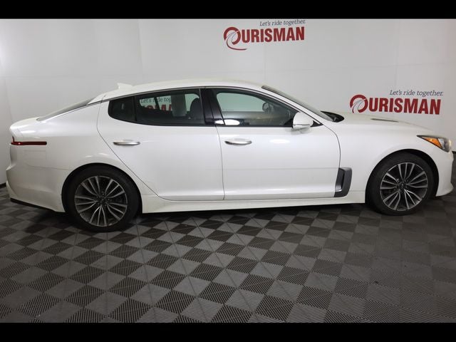 2019 Kia Stinger Base
