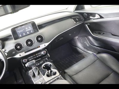 2019 Kia Stinger Base