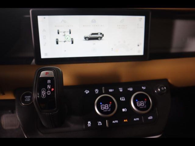 2024 Land Rover Defender 110 S