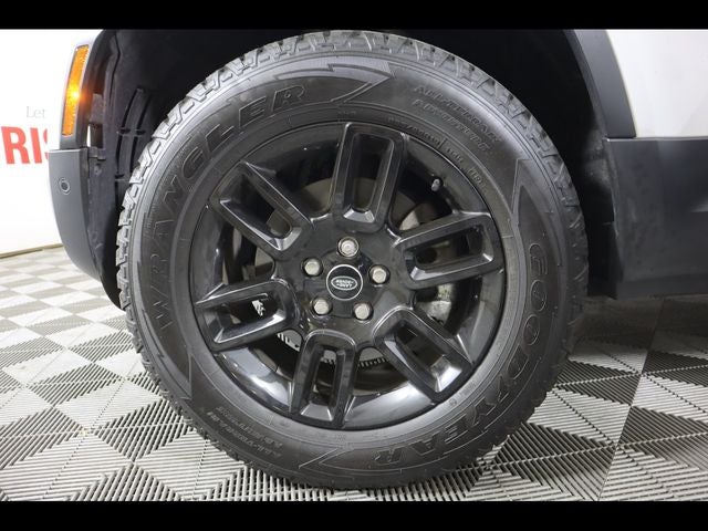 2024 Land Rover Defender 110 S