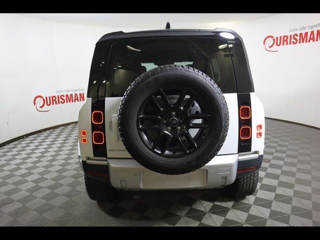 2024 Land Rover Defender 110 S