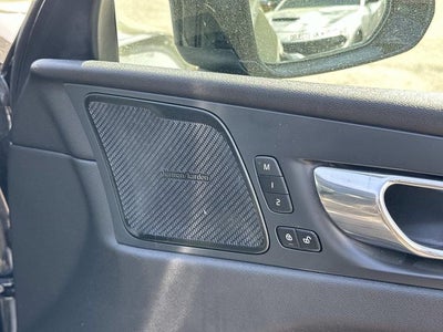 2021 Volvo XC60 T6 Inscription