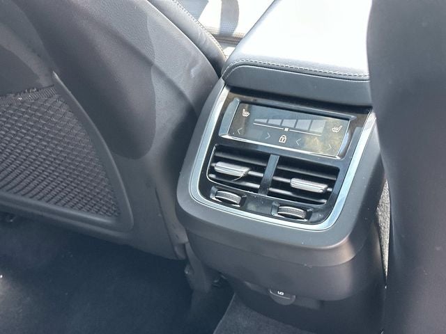 2021 Volvo XC60 T6 Inscription