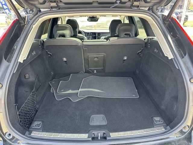 2021 Volvo XC60 T6 Inscription