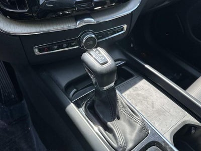 2021 Volvo XC60 T6 Inscription