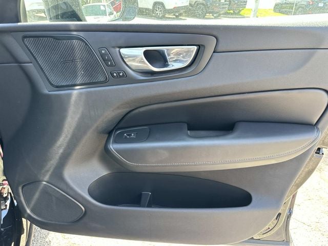 2021 Volvo XC60 T6 Inscription